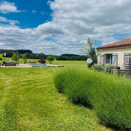 Bisou Villa *